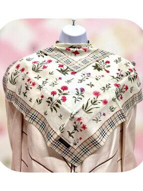New   Burberry Neck-handker /Mini Scarf 19.5" Cotton Olive Gray Floral Check(77